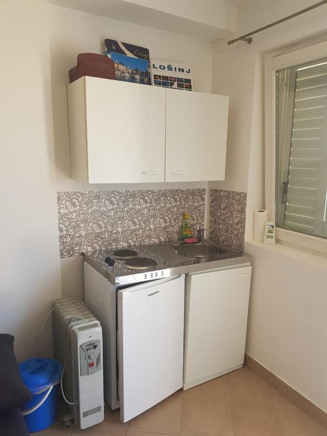 Small Studio Mali Lošinj Eksteriør bilde